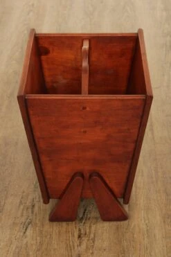 Vintage Cushman Creation Maple Magazine Stand -CHAIRISH Shop vintage cushman creation maple magazine stand 0095