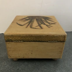 Vintage Duck Decoy Footed Box 20 Vintage Duck Decoy Footed Box -CHAIRISH Shop vintage duck decoy footed box 8852