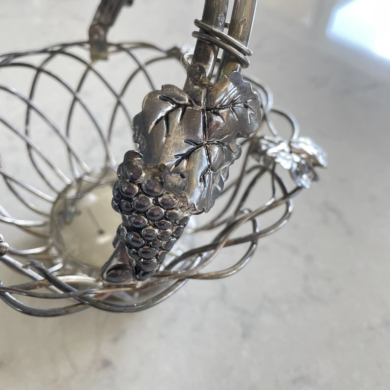 Vintage Godinger Wire Silver Plate Basket 5 Vintage Godinger Wire Silver Plate Basket - Image 3