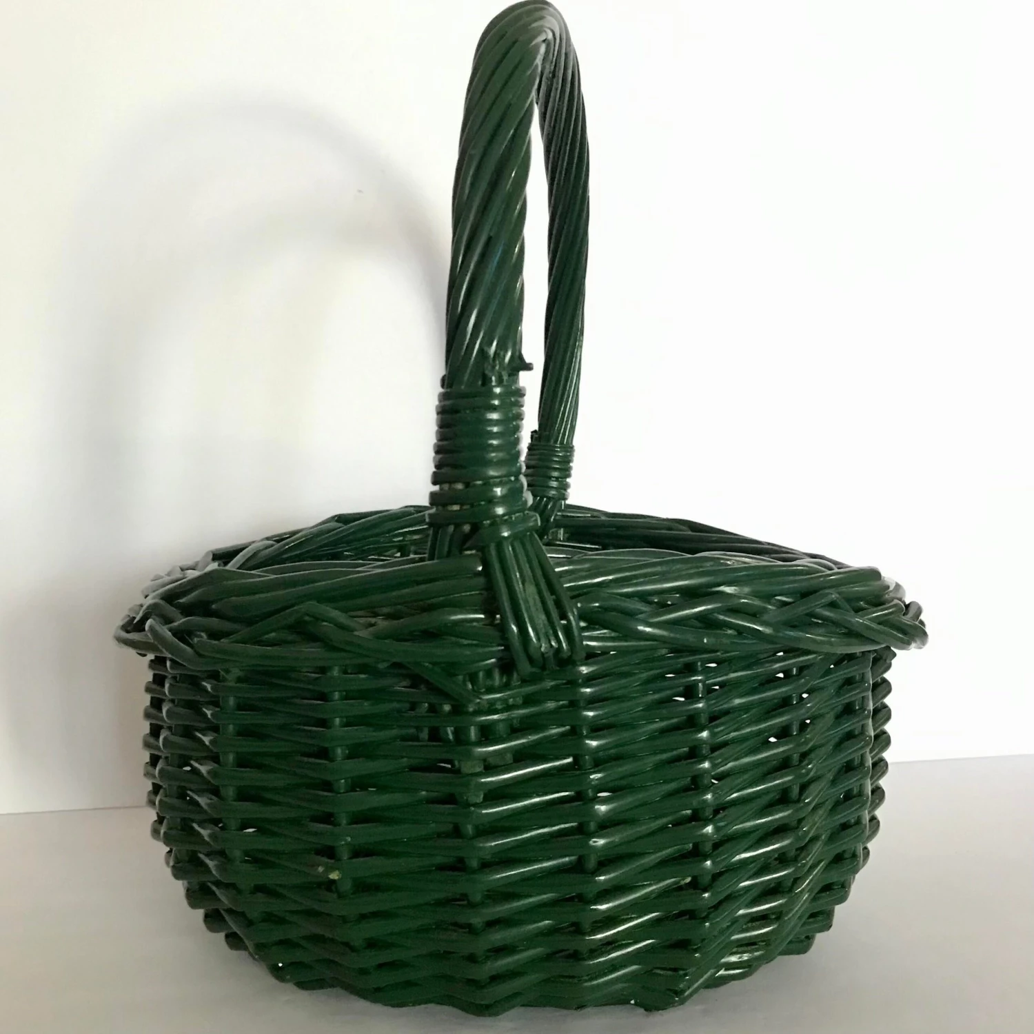 Vintage Green Wicker Basket 6 Vintage Green Wicker Basket - Image 4
