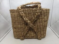 Vintage Handcrafted Vietnam Khaki Beige Seagrass Basket 13 Vintage Handcrafted Vietnam Khaki Beige Seagrass Basket -CHAIRISH Shop vintage handcrafted vietnam khaki beige seagrass basket 0093