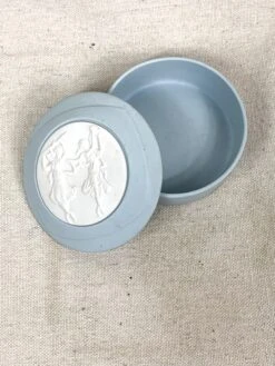 Vintage Limoges Box -CHAIRISH Shop vintage limoges box 8206