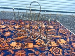 Vintage Mid Century Modern Atomic Era Metal Wire Gold Magazine Rack Stand -CHAIRISH Shop vintage mid century modern atomic era metal wire gold magazine rack stand 0050