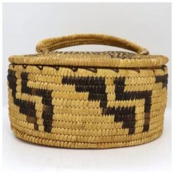 Vintage Native American Pima / Papago (Tohono O'odham) Oval Basket With Lid 15 Vintage Native American Pima / Papago (Tohono O'odham) Oval Basket With Lid -CHAIRISH Shop vintage native american pima papago tohono oodham oval basket with lid 5773
