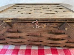 Vintage Peterboro Woven Wood Flip-Top Picnic Basket 14 Vintage Peterboro Woven Wood Flip-Top Picnic Basket -CHAIRISH Shop vintage peterboro woven wood flip top picnic basket 0895