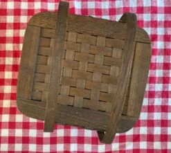 Vintage Peterboro Woven Wood Flip-Top Picnic Basket 16 Vintage Peterboro Woven Wood Flip-Top Picnic Basket -CHAIRISH Shop vintage peterboro woven wood flip top picnic basket 8780