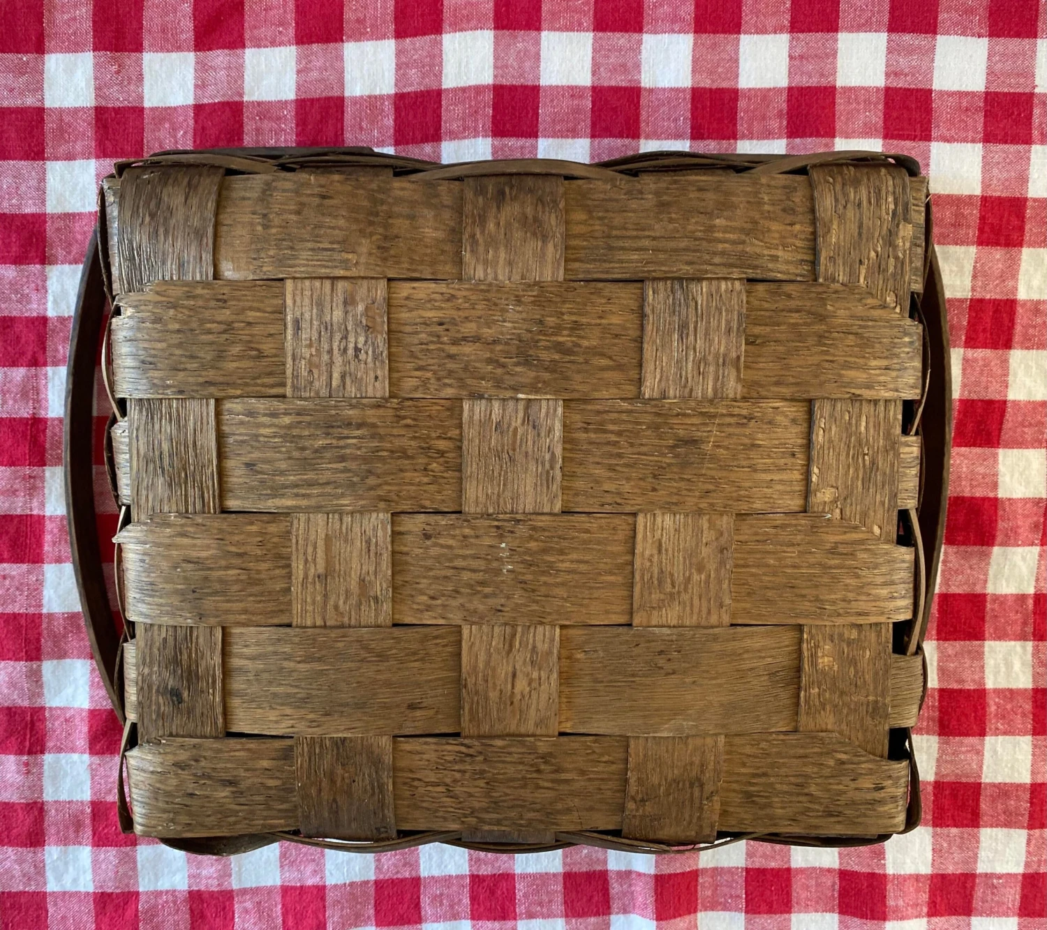 Vintage Peterboro Woven Wood Flip-Top Picnic Basket 11 Vintage Peterboro Woven Wood Flip-Top Picnic Basket - Image 9