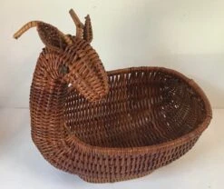 Vintage Reindeer Shaped Wicker Basket 17 Vintage Reindeer Shaped Wicker Basket -CHAIRISH Shop vintage reindeer shaped wicker basket 4620