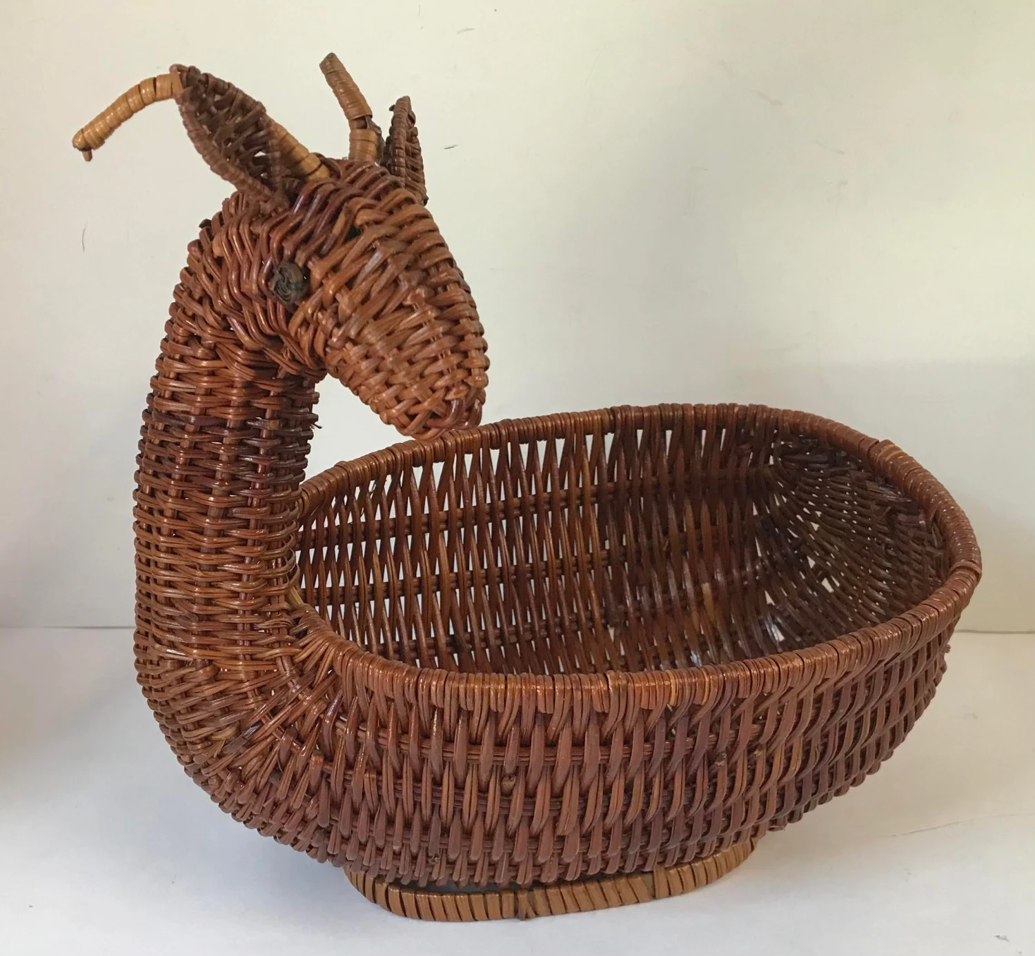 Vintage Reindeer Shaped Wicker Basket 4 Vintage Reindeer Shaped Wicker Basket - Image 2