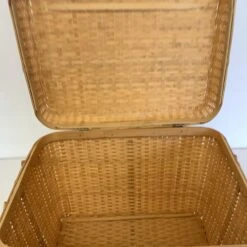 Vintage Split Reed Wicker Storage Basket With Hinged Lid 19 Vintage Split Reed Wicker Storage Basket With Hinged Lid -CHAIRISH Shop vintage split reed wicker storage basket with hinged lid 7383