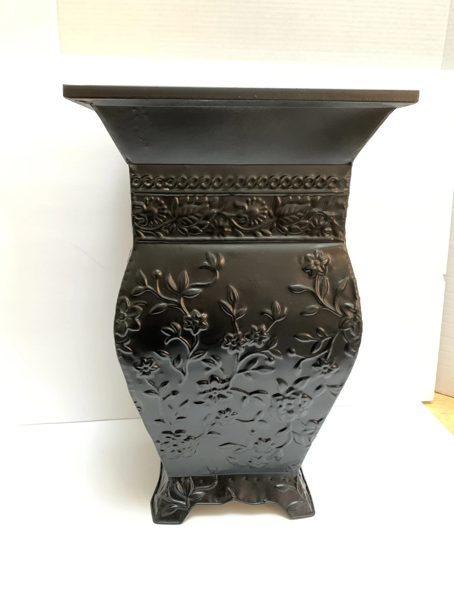 Vintage Textured Metal Umbrella Holder Or Plant Vessel 8 Vintage Textured Metal Umbrella Holder Or Plant Vessel - Image 6