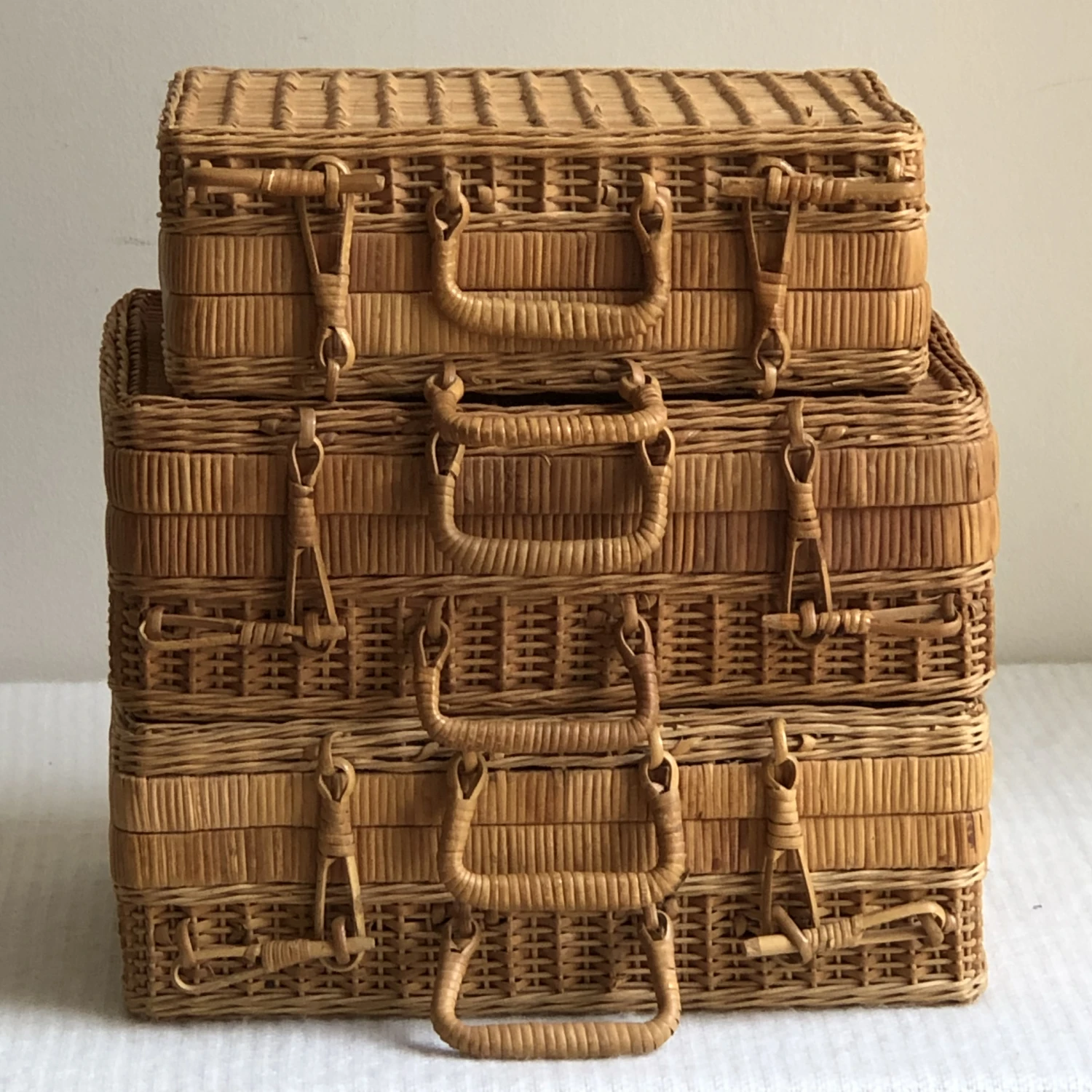 Vintage Wicker Basket Cases — Set Of 3 11 Vintage Wicker Basket Cases — Set Of 3 - Image 9
