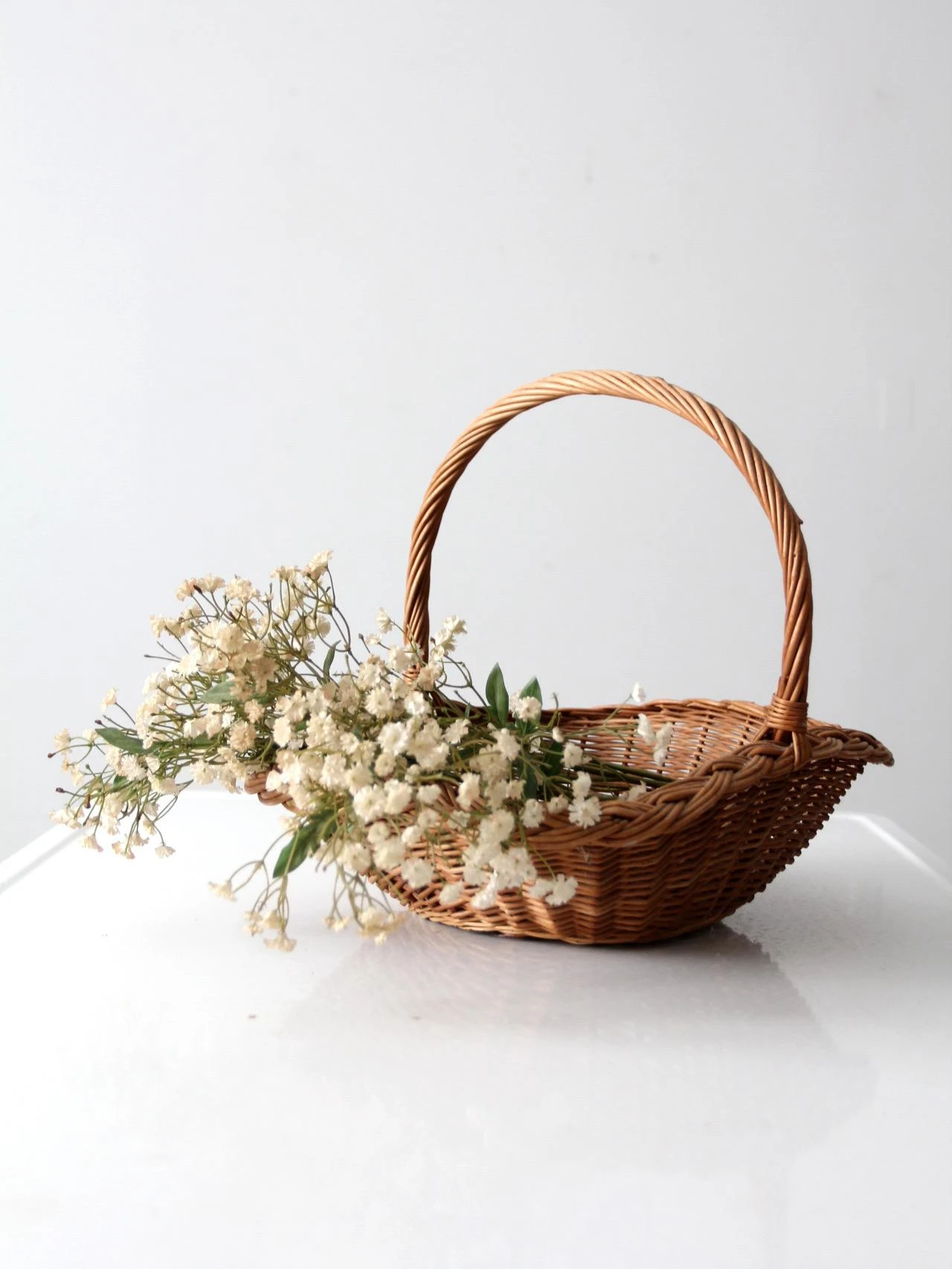 Vintage Wicker Handl Basket 12 Vintage Wicker Handl Basket - Image 10