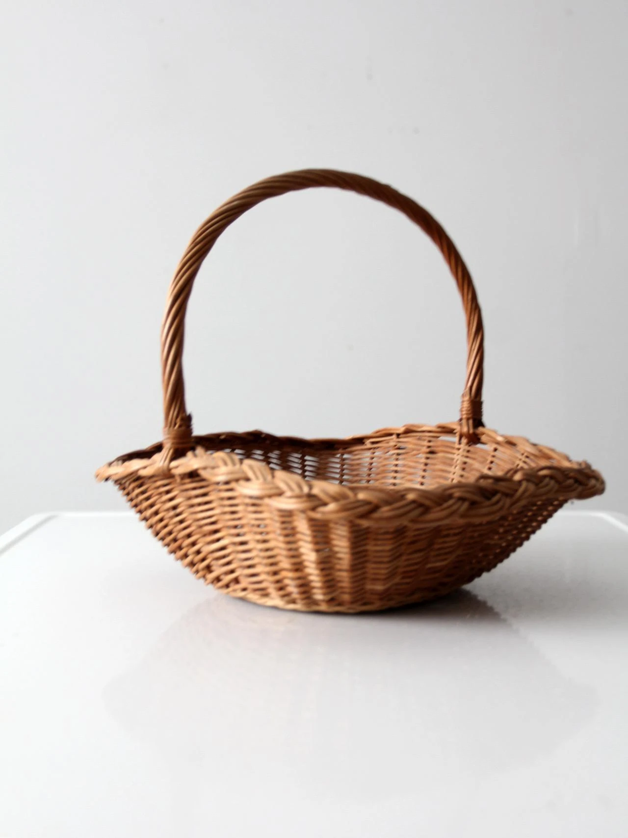 Vintage Wicker Handl Basket 7 Vintage Wicker Handl Basket - Image 5