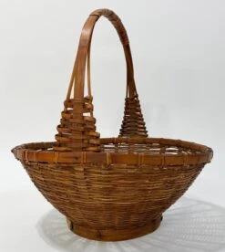 Vintage Woven Wicker Gathering Basket -CHAIRISH Shop vintage woven wicker gathering basket 6576