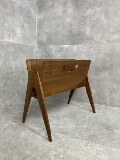 Wooden Magazine Rack, 1950s -CHAIRISH Shop wooden magazine rack 1950s 1083